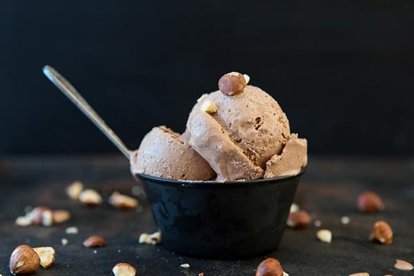 Hazelnut-icecream
